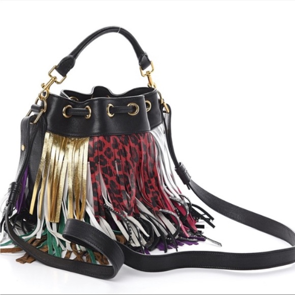 IN SEARCH OF THIS PURSE! - Picture 3 of 4